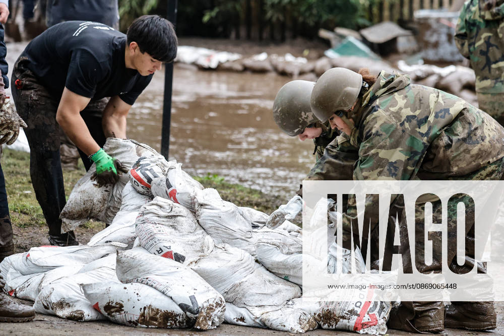 Santiago, October 9, 2026: Consequences of a mudslide that affected the area from San Carlos de Apoquindo to Los Dominicos in the Las Condes district, causing widespread damage and sweeping away vehicles and people. Diego Martin Aton, Chile, Aton 1198182 jpeg