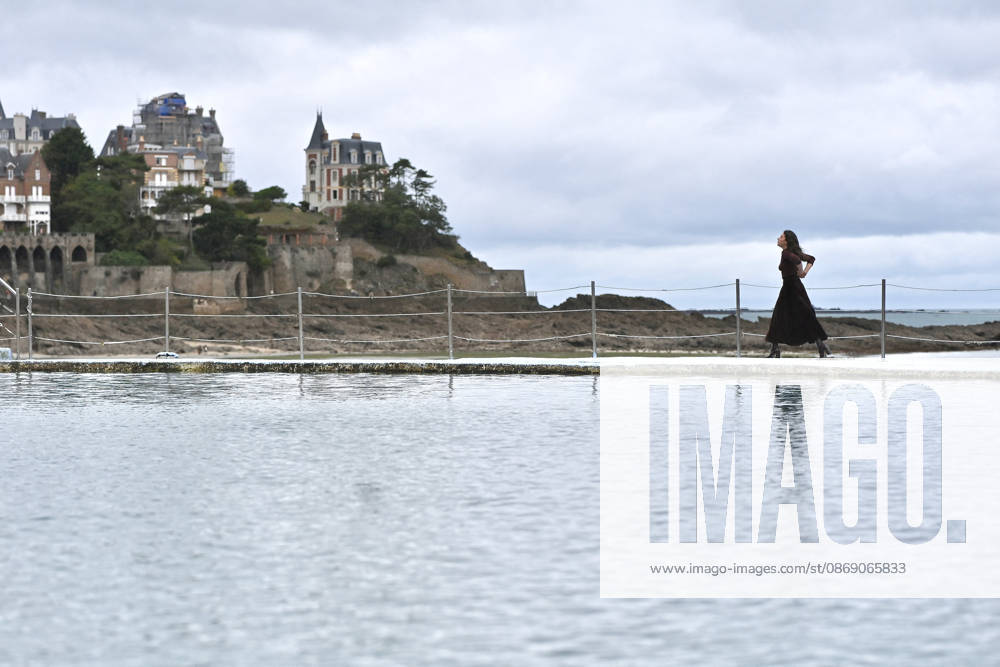 37th Dinard British Irish Film Festival Day 3 FC Jury members Zoe Adjani attends the Jury Photocall during the 37th Dinard British Irish Film Festival on October 9, 2026 in Dinard, France.Photo by Franck Castel ABACAPRESS.COM Dinard