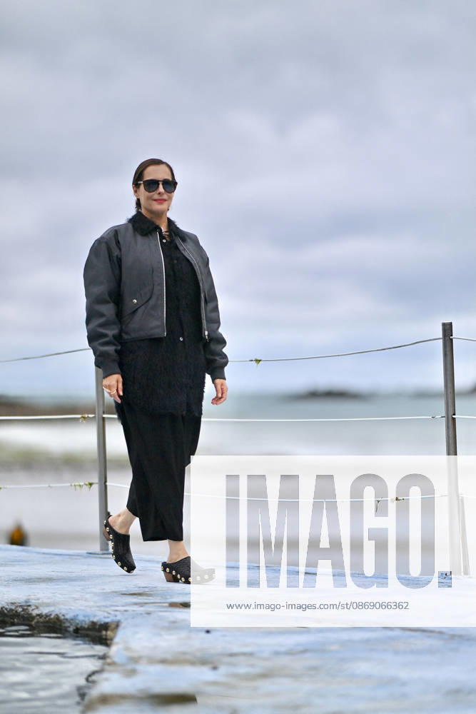 37th Dinard British Irish Film Festival Day 3 FC Jury president Amira Casar attends the Jury Photocall during the 37th Dinard British Irish Film Festival on October 9, 2026 in Dinard, France.Photo by Franck Castel ABACAPRESS.COM Dinard