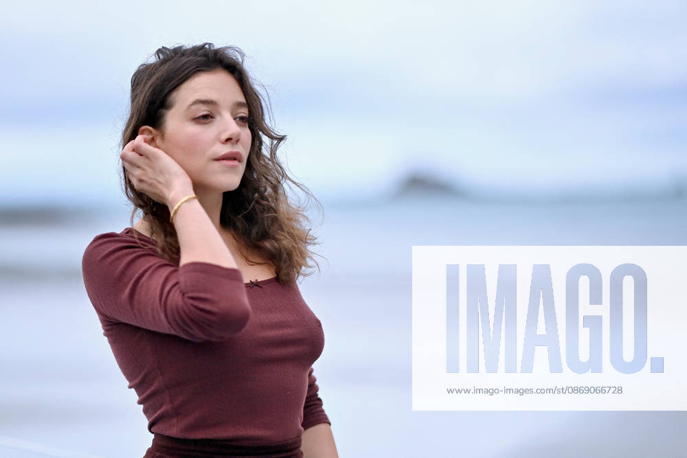 37th Dinard British Irish Film Festival Day 3 FC Jury members Zoe Adjani attends the Jury Photocall during the 37th Dinard British Irish Film Festival on October 9, 2026 in Dinard, France.Photo by Franck Castel ABACAPRESS.COM Dinard
