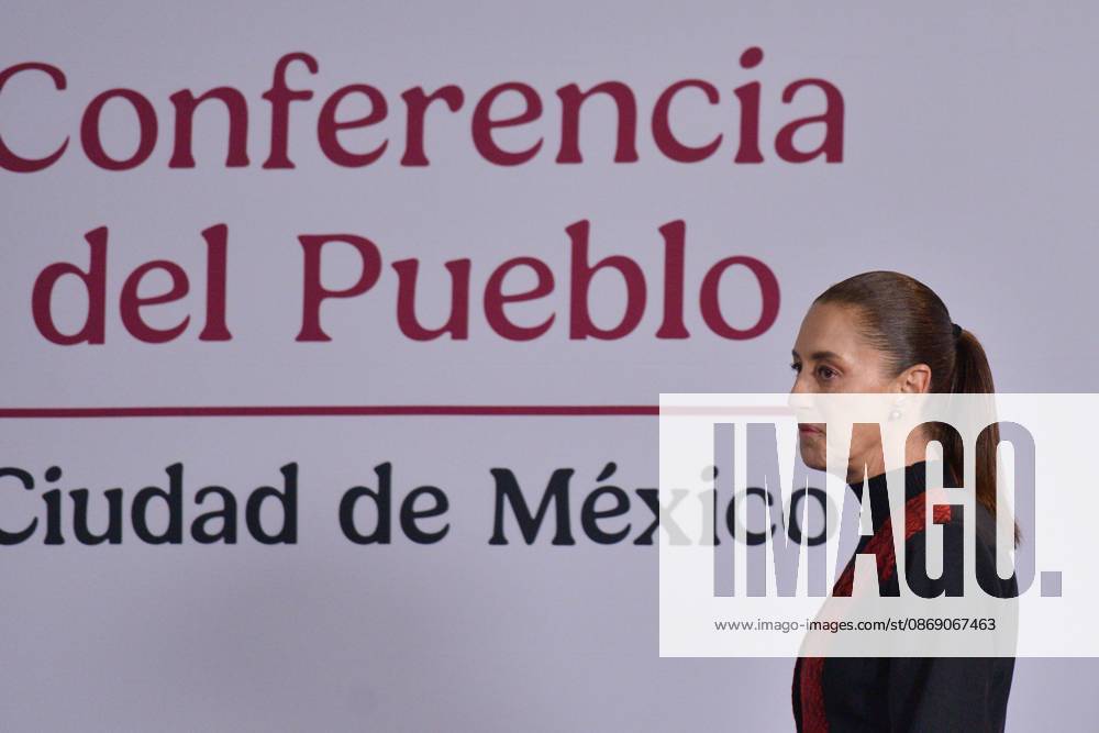TO-45414-MEXICO , September 10, 2026. Mexican President Claudia Sheinbaum spoke about heavy rains in various states and national politics during the "People& 039;s Conference" at the National Palace in Mexico City. Clasos.com.mx - ZUMAcs4_ 20261009_faa_cs4_008