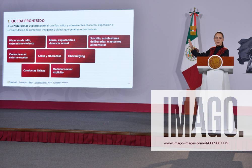 TO-45414-MEXICO , September 10, 2026. Mexican President Claudia Sheinbaum spoke about heavy rains in various states and national politics during the "People& 039;s Conference" at the National Palace in Mexico City. Clasos.com.mx - ZUMAcs4_ 20261009_faa_cs4_024