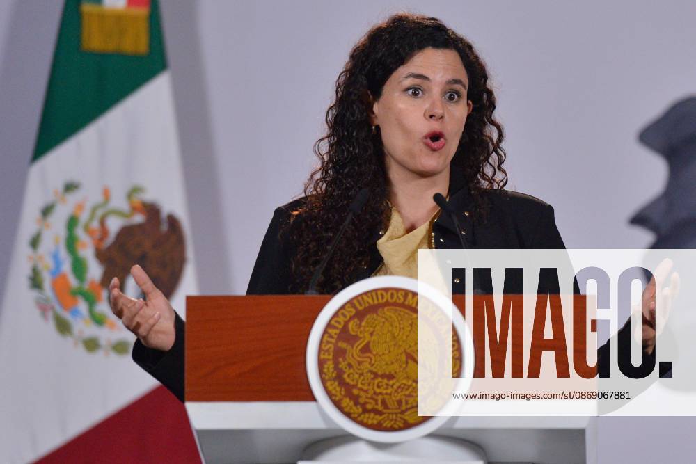 TO-45414-MEXICO , September 10, 2026. Luisa Mar& xed;a Alcalde, Legal Counsel to the Mexican Federal Executive, spoke about digital laws and national policy during the "People& 039;s Conference" at the National Palace in Mexico City. Clasos.com.mx. - ZUMAcs4_ 20261009_faa_cs4_057