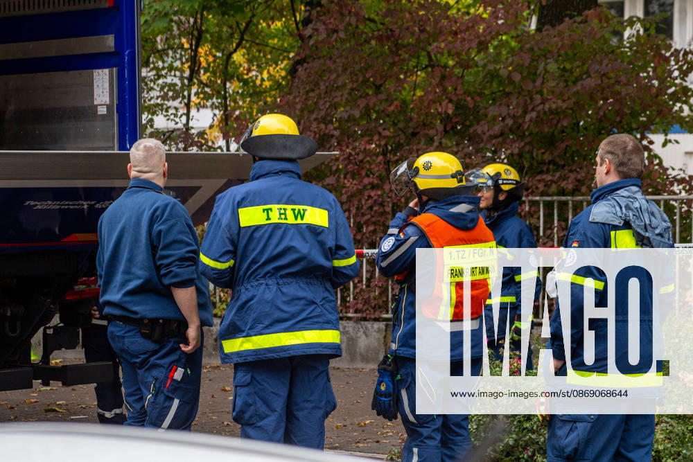 School Aid in Flames: The warehouse of the Frankfurt for Ukraine initiative burns overnight in Frankfurt’s Dornbusch neighborhood—over 100 first responders battle the fire; Criminal Investigation Department investigates 7aIMG 0576538 School Aid in Flames: The warehouse of the Frankfurt for Ukraine initiative bur