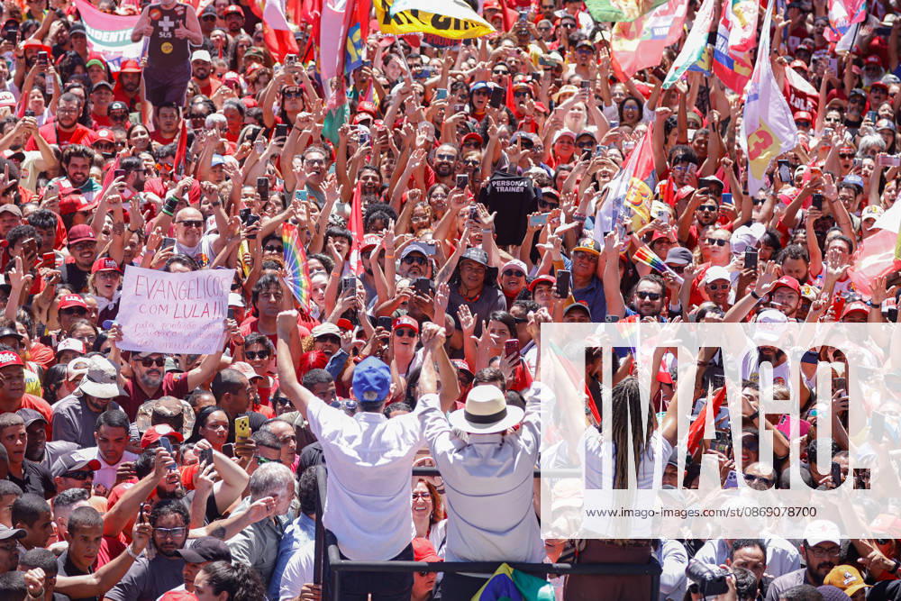 BRASiLIA, DF - 09.10.2026: ATO DE LULA EM BRASiLIA - President Lula resumes campaign events after the first round of elections, in CeilÃ¢ndia (DF). x3027364x JoaoxPedroxCarvalho