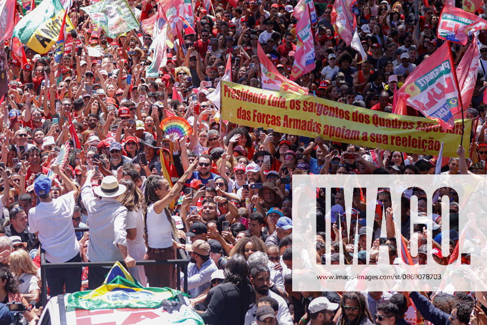BRASiLIA, DF - 09.10.2026: ATO DE LULA EM BRASiLIA - President Lula resumes campaign events after the first round of elections, in CeilÃ¢ndia (DF). x3027366x JoaoxPedroxCarvalho