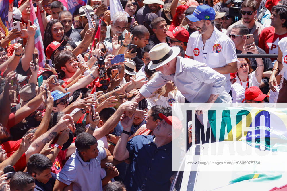 BRASiLIA, DF - 09.10.2026: ATO DE LULA EM BRASiLIA - President Lula resumes campaign events after the first round of elections, in CeilÃ¢ndia (DF). x3027370x JoaoxPedroxCarvalho