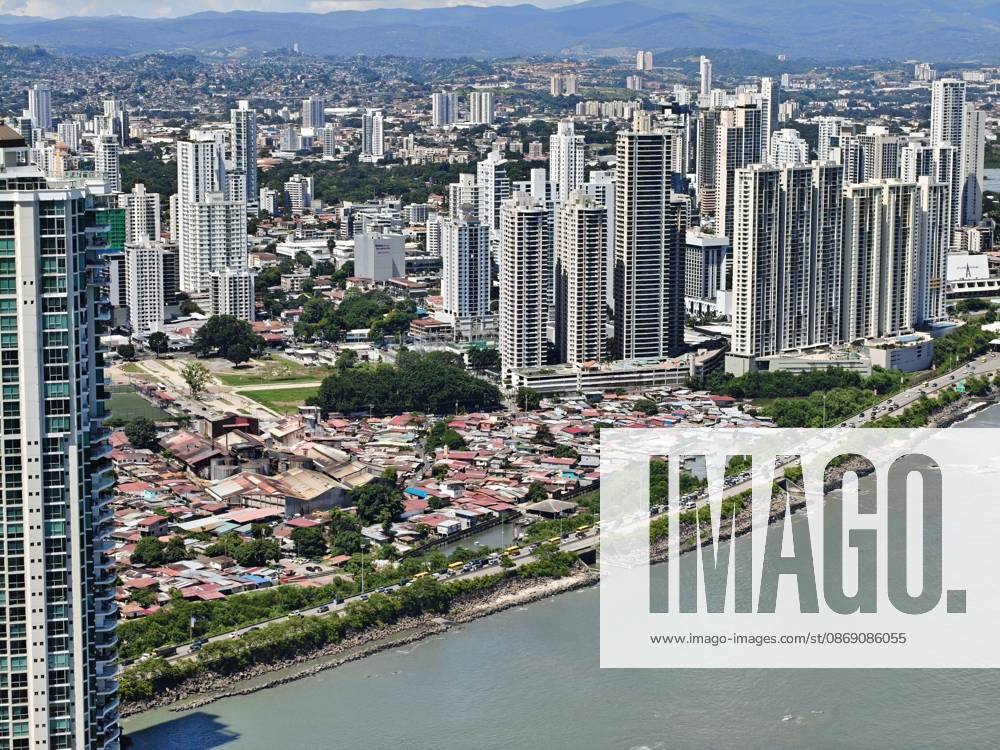 (261009) -- PANAMA CITY, Oct. 9, 2026 -- Photo shows buildings in Panama City, Panama, after a severe earthquake hit the country, on Oct. 9, 2026. A major earthquake struck Panama on Friday. ) PANAMA-PANAMA CITY-EARTHQUAKE LixJiaxu