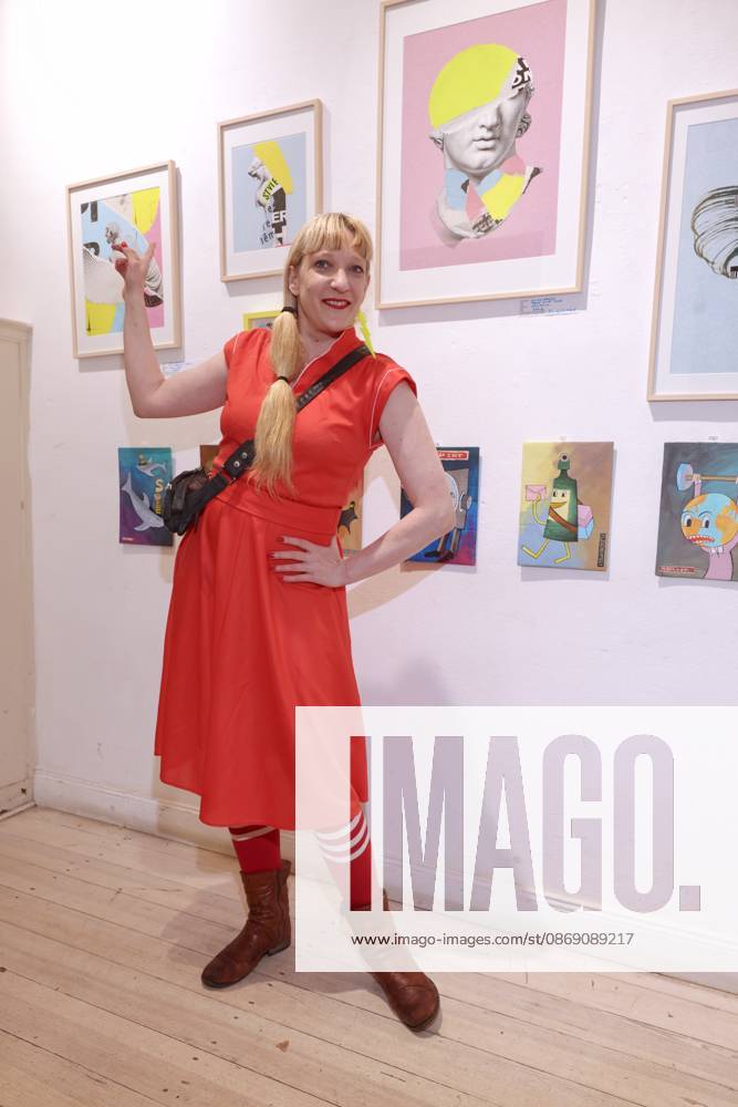 M A R X Bande Lady Electric Exhibition by the M A R X Bande, Glogauer Straße 16, Berlin, Date: October 9, 2026