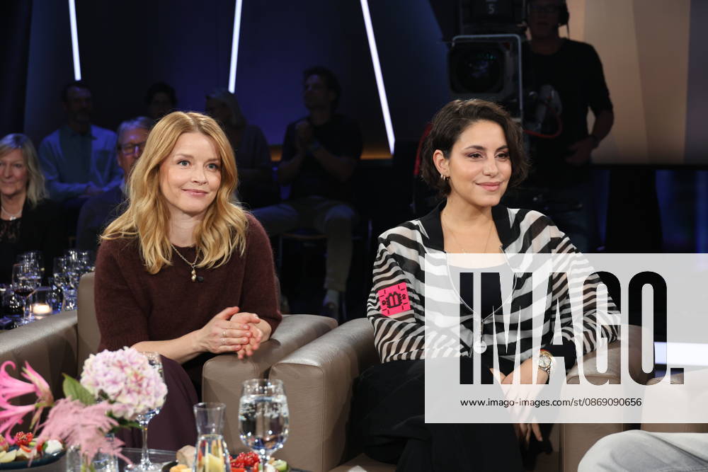 Karoline Schuch and Almila Bagriacik, actresses, appeared as guests on the NDR Talk Show on October 9, 2026, on NDR Television’s Channel 3; photo session before the taping on October 2, 2026, at the Hamburg Lokstedt television studio