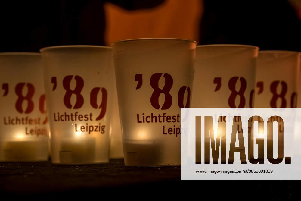 Since 2009, the Festival of Lights has been held in Leipzig on October 9 to commemorate the Monday demonstrations of 1989. Lights and art installations illuminate the city, and people walk through the city carrying candles. Festival of Lights 2026
