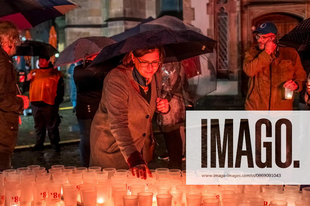 Since 2009, the Festival of Lights has been held in Leipzig on October 9 to commemorate the Monday demonstrations of 1989. Lights and art installations illuminate the city, and people walk through the city carrying candles. Festival of Lights 2026