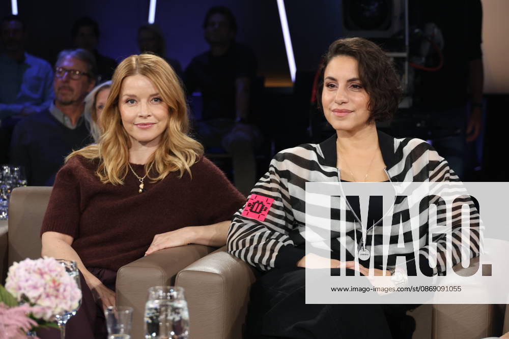Karoline Schuch and Almila Bagriacik, actresses, appeared as guests on the NDR Talk Show on October 9, 2026, on NDR Television’s Channel 3; photo op before the taping on October 2, 2026, at the Hamburg Lokstedt television studio