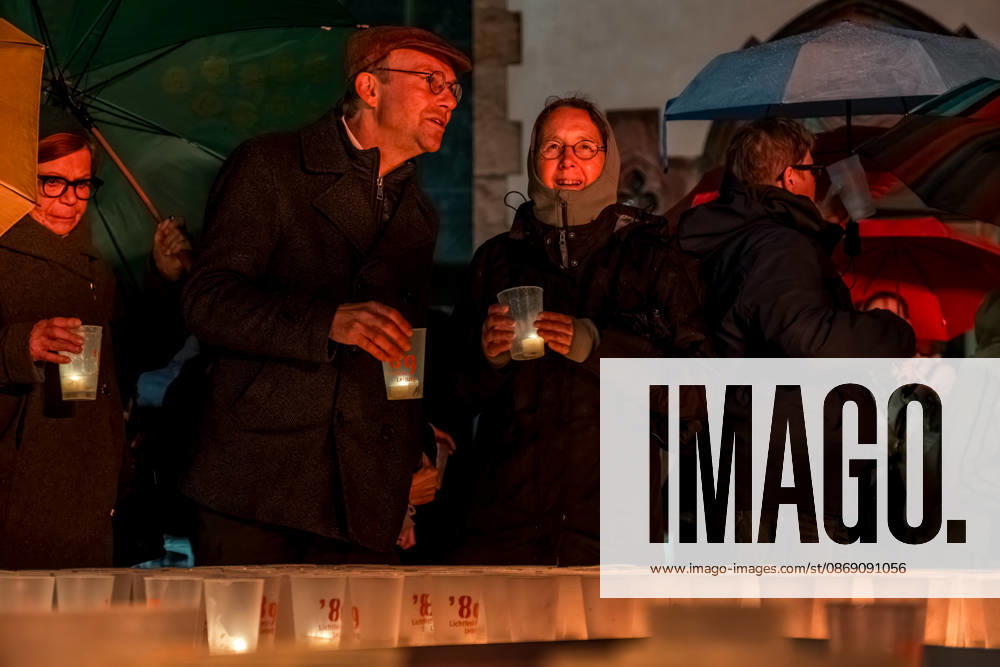 Since 2009, the Festival of Lights has been held in Leipzig on October 9 to commemorate the Monday demonstrations of 1989. Lights and art installations illuminate the city, and people walk through the city carrying candles. Festival of Lights 2026