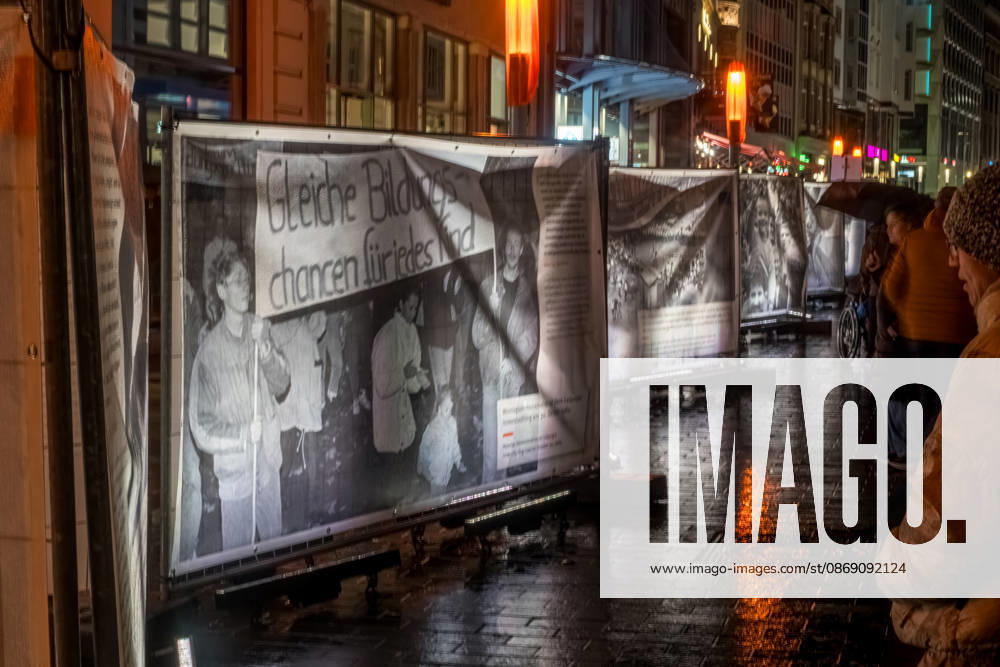 Since 2009, the Festival of Lights has been held in Leipzig on October 9 to commemorate the Monday demonstrations of 1989. Lights and art installations illuminate the city, and people walk through the city carrying candles. Festival of Lights 2026