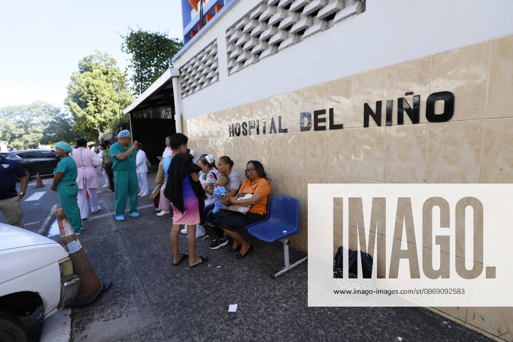 Strong 7.7 magnitude earthquake strikes Panama PANAMA CITY, PANAMA - OCTOBER 9: A strong 7.7 magnitude earthquake hit southern Panama on October 9, 2026, according to the US Geological Survey (USGS), upgrading its initial magnitude estimate from 7.6. The earthquake struck 12 kilometers (7.4 miles) west-southwest of Pitaloza Arriba at a depth of 12.6 kilometers (7.8 miles), the USGS said. There were no immediate reports of casualties or major damage. There was no tsunami warning, advisory, watch, or threat in effect, according to the US Tsunami Warning Center. According to local media, Panama International Airport has been temporarily closed. Daniel Gonzalez Anadolu Panama City Panama. Editorial use only. Please get in touch for any other