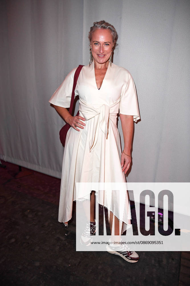 Eva Mona Rodekirchen at the KINDERSCHUTZENGEL E V GALA 2026 at Spindler Klatt in Berlin on October 9, 2026