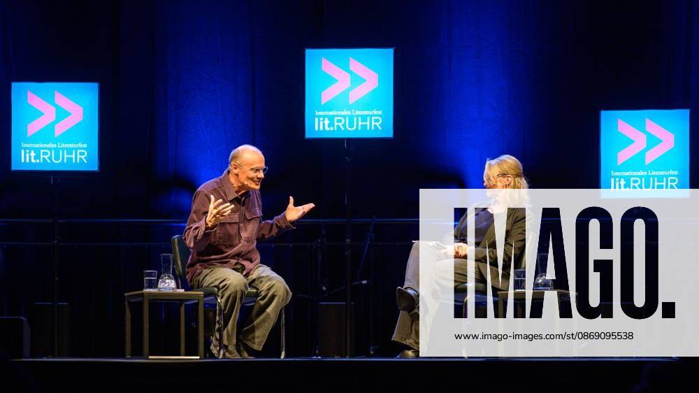 Essen: Jura s Last Winter with actors Edgar Selge and Claudia Dichter at Lit Ruhr ** FOR ** **Edgar Selge and Claudia Dichter on Friday, October 9, 2026, at Zeche Zollverein in Essen-Katernberg, Germany (North Rhine-Westphalia), Essen. Copyright UwexErnst