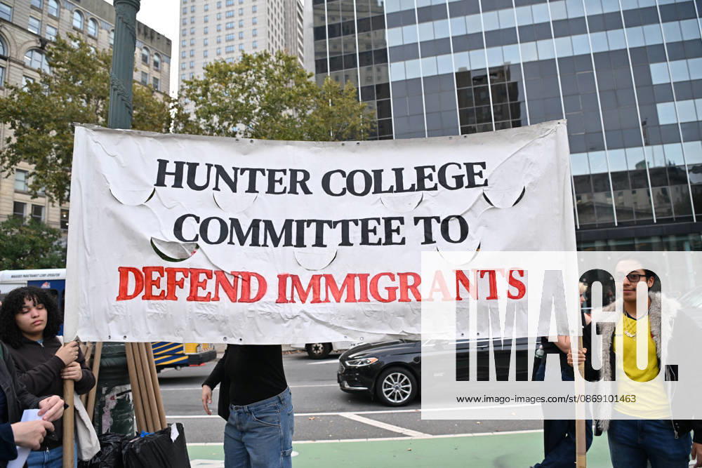 Protesters rally after ICE shooting of New York man in car with child inside NEW YORK, UNITED STATES - OCTOBER 9: A massive protest takes place at Foley Square , demanding the withdrawal of ICE from the city in New York, United States on October 9, 2026. The demonstration follows an incident yesterday in the Bronx where an ICE officer shot Oscar Belgal, a Dominican Republic national, in the neck while he was driving with a 5-year-old child in the vehicle. Waleed Zein Anadolu New York United States. Editorial use only. Please get in touch for any other usage.