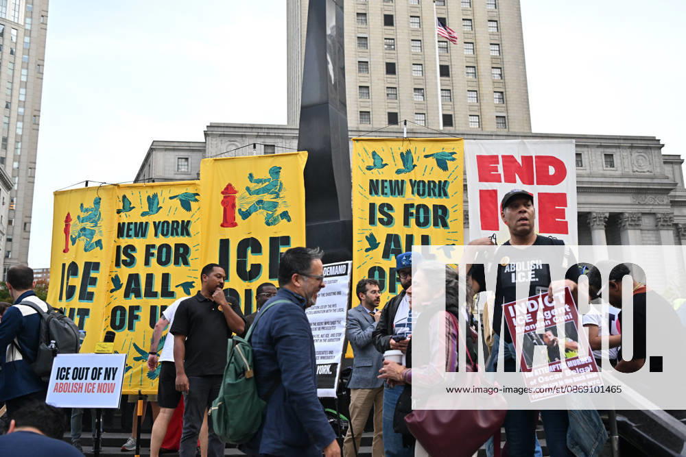 Protesters rally after ICE shooting of New York man in car with child inside NEW YORK, UNITED STATES - OCTOBER 9: A massive protest takes place at Foley Square , demanding the withdrawal of ICE from the city in New York, United States on October 9, 2026. The demonstration follows an incident yesterday in the Bronx where an ICE officer shot Oscar Belgal, a Dominican Republic national, in the neck while he was driving with a 5-year-old child in the vehicle. Waleed Zein Anadolu New York United States. Editorial use only. Please get in touch for any other usage.