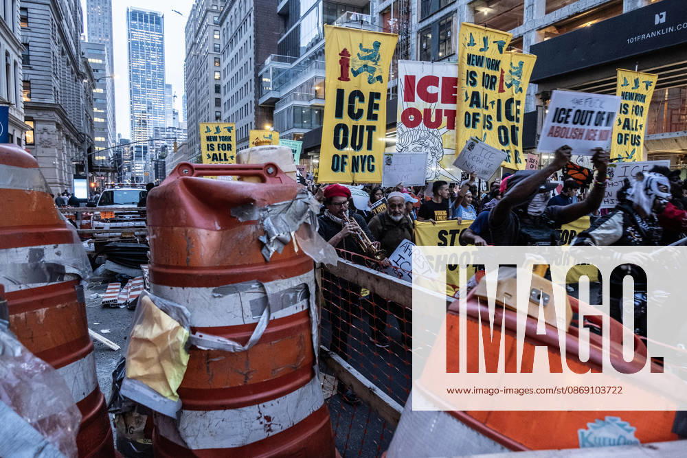 FOLEY SQUARE, NEW YORK, UNITED STATES †OCTOBER 9, 2026: Demonstrators rally on Friday, October 9, 2026, at a protest titled â€oeICE SHOT A NEW YORKER.†The rally began in Foley Square in Lower Manhattan, across the street from ICE headquarters at 26 Federal Plaza. It followed the shooting of a 28-year-old Dominican national by an ICE agent in the Bronxâ€⠢s Marble Hill neighborhood on Thursday, October 8. Mayor Zohran Mamdani said preliminary information indicated that agents surrounded the man, identified as Oscar Belgal, and a 5-year-old child in his car before firing multiple rounds. The child was believed to be physically unharmed. According to DHS, Belgal was the targe - ZUMAt442 20261009_znp_t442_012