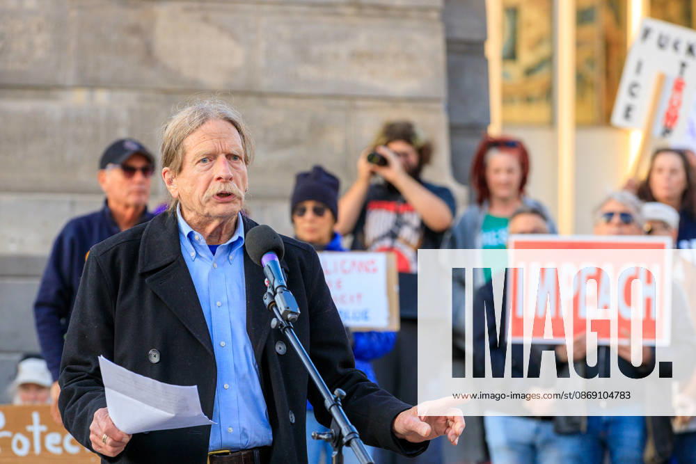 JOE HEATH, legal counsel for Onondaga Nation speaks at the anti-Trump rally at Clinton Square in Syracuse, NY. Syracuse USA - ZUMAh195 20261009_znp_h195_012