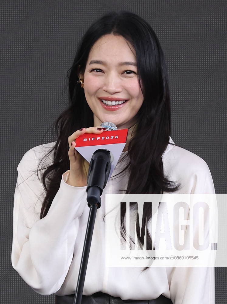 Shin Min-a at BIFF Shin Min-a at BIFF Actress Shin Min-a gives remarks at a publicity event for the upcoming TV series The Remarried Empress at the 31st Busan International Film Festival (BIFF) at the Busan Cinema Center in the southeastern port city on Oct. 10, 2026. (Yonhap) 2026-10-10 14:18:52 <Copyright ¨Ï 1980-2026 YONHAPNEWS AGENCY. .> ºÎ»ê±¤¿ª½Ã