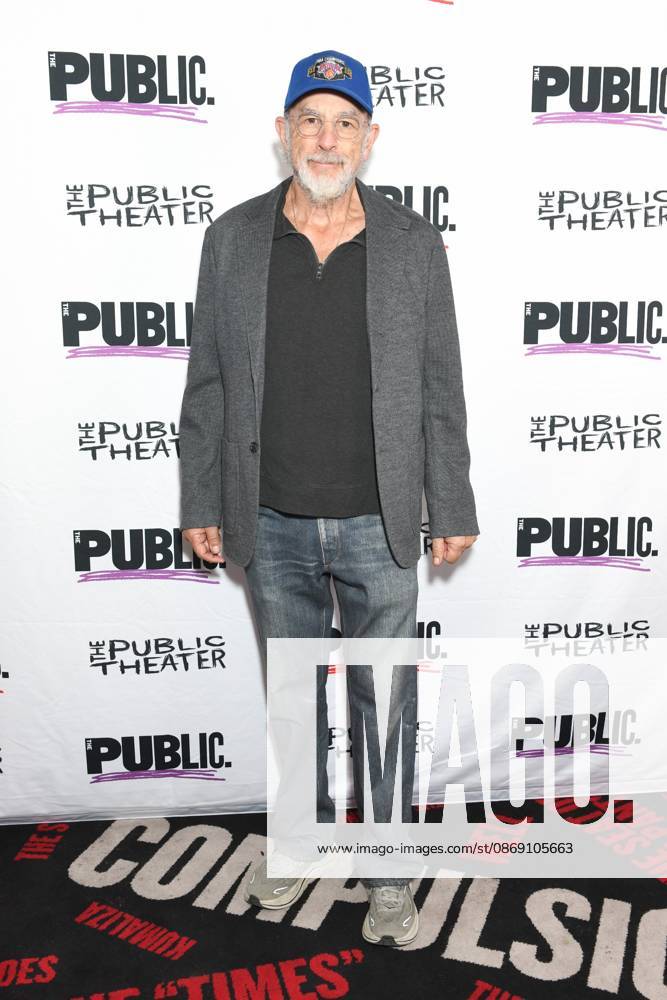 Richard Schiff at arrivals for GOOD TIME CHARLIE Opening Night, The Public Theater, New York, NY, October 09, 2026. Photo By: Quoin Pics Everett Collection GOOD TIME CHARLIE Opening Night PUBLICATIONXNOTxINxCANxCHNxFRAxITAxJPNxNORxPOLxRUSxESPxUKxUSA