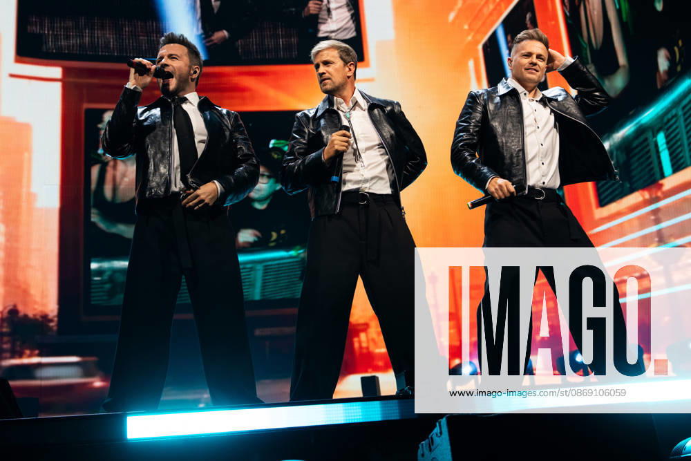 Westlife perform at The O2 , London as part of Westlifes 25th Anniversary Tour on October 9, 2026. LONDON, ENGLAND - OCTOBER 9: Westlife perform at The O2, London as part of Westlifes 25th Anniversary Tour on October 9, 2026., Credit:Pupat Chenaksara Avalon UK, London
