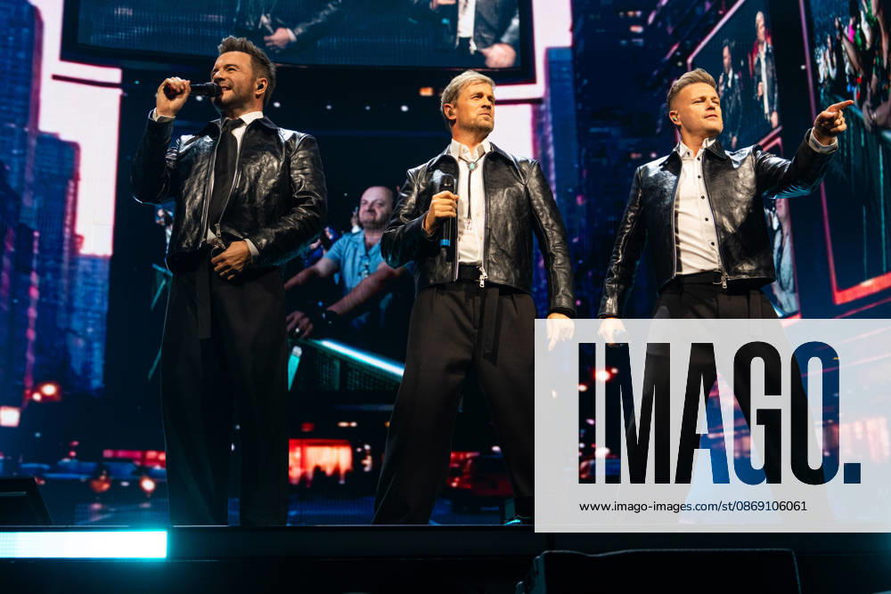 Westlife perform at The O2 , London as part of Westlifes 25th Anniversary Tour on October 9, 2026. LONDON, ENGLAND - OCTOBER 9: Westlife perform at The O2, London as part of Westlifes 25th Anniversary Tour on October 9, 2026., Credit:Pupat Chenaksara Avalon UK, London
