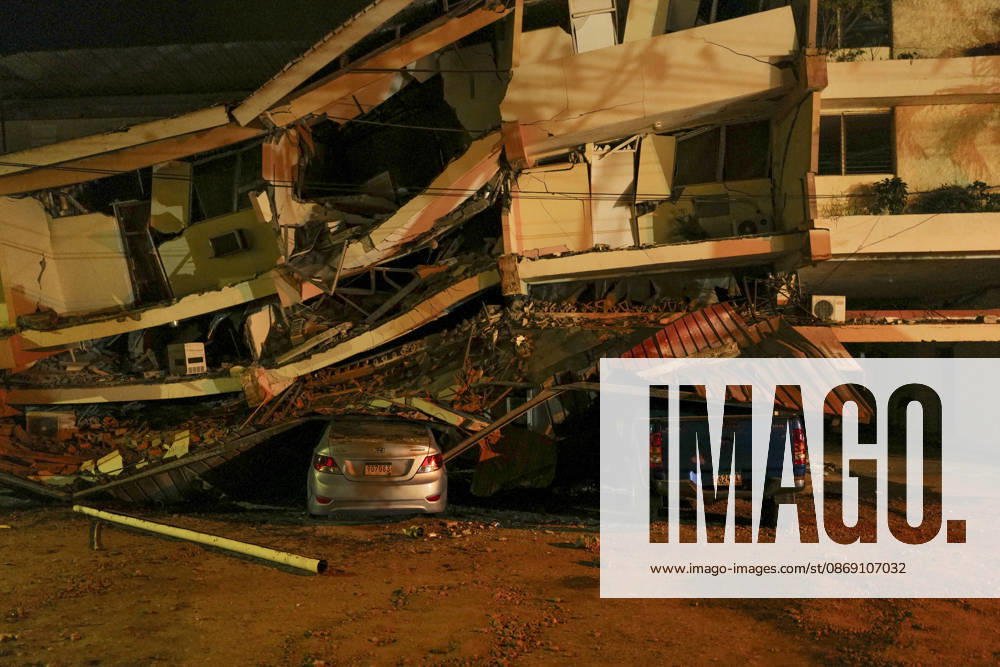 Strong 7.7 magnitude earthquake strikes Panama PENONOME, PANAMA - OCTOBER 9: Cars are seen under the rubble of a collapsed building following the powerful 7.7 magnitude earthquake in Penonome, Panama, on October 9, 2026. A powerful 7.7-magnitude earthquake struck Panama on Friday, causing widespread power outages, severe structural damage, and panic among residents. Mauricio Valenzuela Anadolu Penonome Panama. Editorial use only. Please get in touch for any other usage.