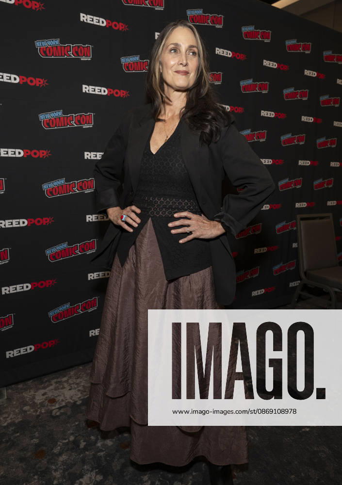 CARRIE ANNE MOSS attends the press room for YAGA on AMC Plus during New York Comic Con at Jacob Javits Convention Center in New York. 9 October 2026 New York USA - ZUMAa265 20261009_zep_a265_005