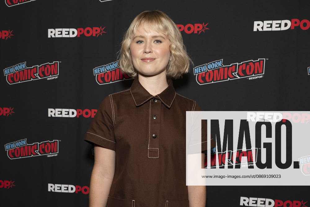 ELIZA SCANLEN attends the press room for Anne RiceÃ¢â‚¬â ¢s Mayfair Witches on AMC Plus during New York Comic Con at Jacob Javits Convention Center in New York. 9 October 2026 New York USA - ZUMAa265 20261009_zep_a265_025