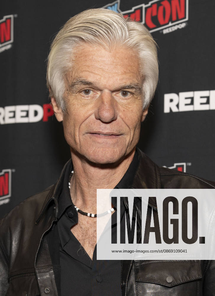 HARRY HAMLIN attends the press room for Anne RiceÃ¢â‚¬â ¢s Mayfair Witches on AMC Plus during New York Comic Con at Jacob Javits Convention Center in New York. 9 October 2026 New York USA - ZUMAa265 20261009_zep_a265_033