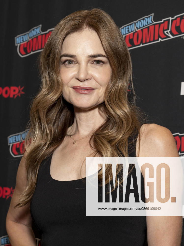 BETSY BRANDT attends the press room for Anne Riceâ€⠢s Mayfair Witches on AMC Plus during New York Comic Con at Jacob Javits Convention Center in New York. 9 October 2026 New York USA - ZUMAa265 20261009_zep_a265_038