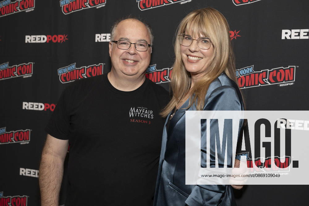 THOMAS SCHNAUZ and ESTA SPALDING attend the press room for Anne RiceÃ¢â‚¬â ¢s Mayfair Witches on AMC Plus during New York Comic Con at Jacob Javits Convention Center in New York. 9 October 2026 New York USA - ZUMAa265 20261009_zep_a265_056