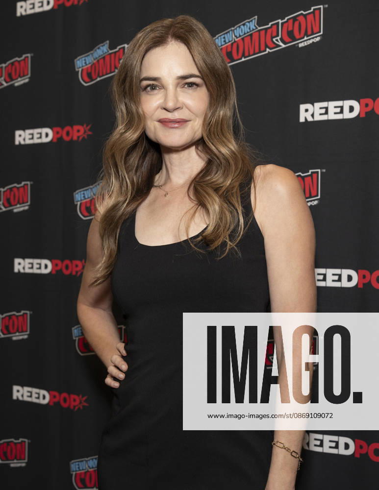 BETSY BRANDT attends the press room for Anne Riceâ€⠢s Mayfair Witches on AMC Plus during New York Comic Con at Jacob Javits Convention Center in New York. 9 October 2026 New York USA - ZUMAa265 20261009_zep_a265_039