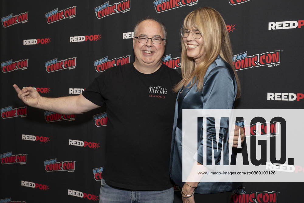 THOMAS SCHNAUZ and ESTA SPALDING attend the press room for Anne RiceÃ¢â‚¬â ¢s Mayfair Witches on AMC Plus during New York Comic Con at Jacob Javits Convention Center in New York. 9 October 2026 New York USA - ZUMAa265 20261009_zep_a265_058