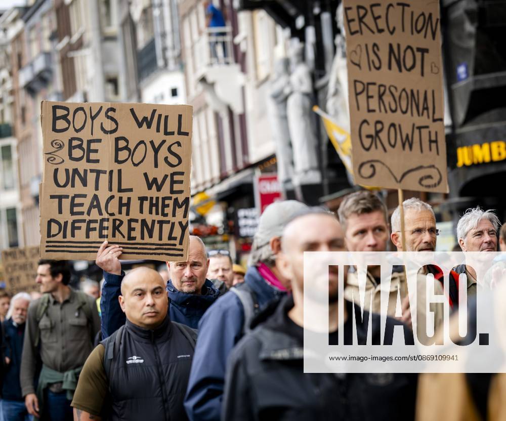 AMSTERDAM - Participants in the Men s March are campaigning for safety for all women. During the demonstration, men are called upon to ensure a culture in which everyone is safe. SEM VAN DER WAL ANP netherlands out - belgium out