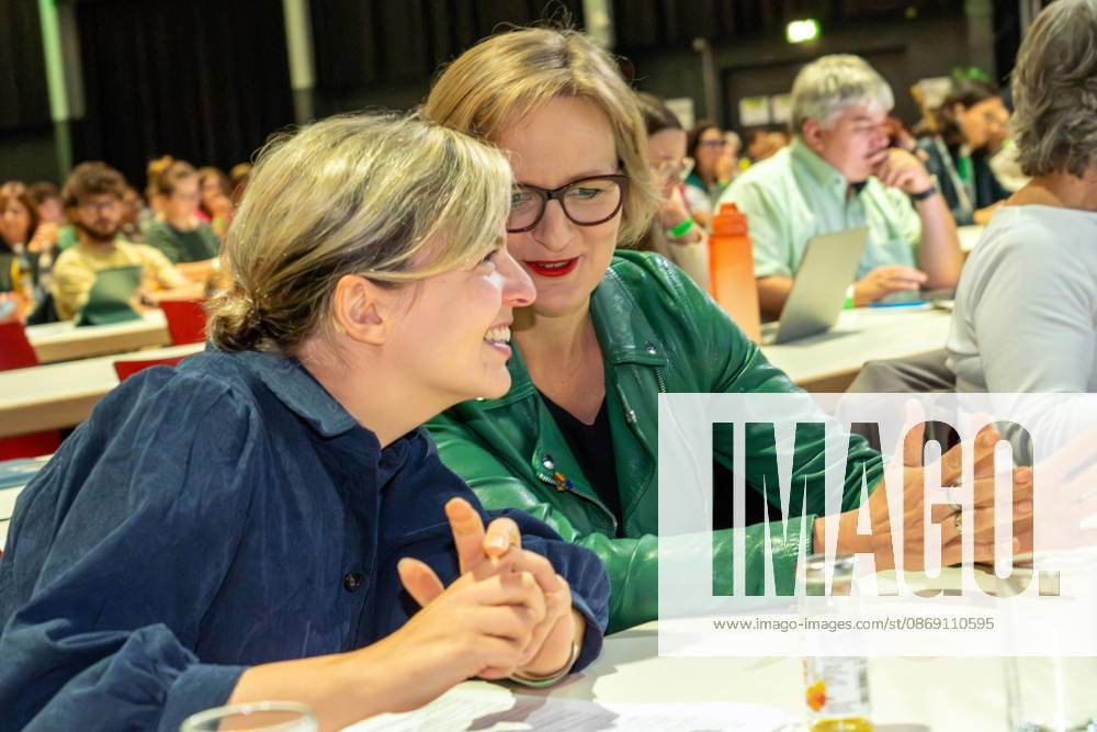 Franziska Brantner, right, Federal Chair of the Greens, in conversation with Katharina Schulze, parliamentary group leader in the Bavarian State Parliament, at the Greens’ State Party Convention, Landshut, October 10, 2026; Germany, Lands