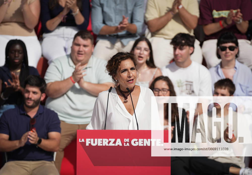 Pedro Sánchez participates in the first pre-campaign event in Dos Hermanas, Seville. Photo of the PSOE A Secretary-General, María Jesús Montero, at the first pre-campaign event for the November 29 elections. October 10, 2026, in Dos Hermanas, Seville, Andalusia, Spain The event was also attended by the PSOE’s Secretary General and Prime Minister, Pedro Sánchez, and the mayor of Dos Hermanas and the PSOE A’s Secretary of Organization, Francisco Rodríguez October 10, 2026 María José Ló Dos Hermanas, Seville Dos Hermanas, Seville, Spain