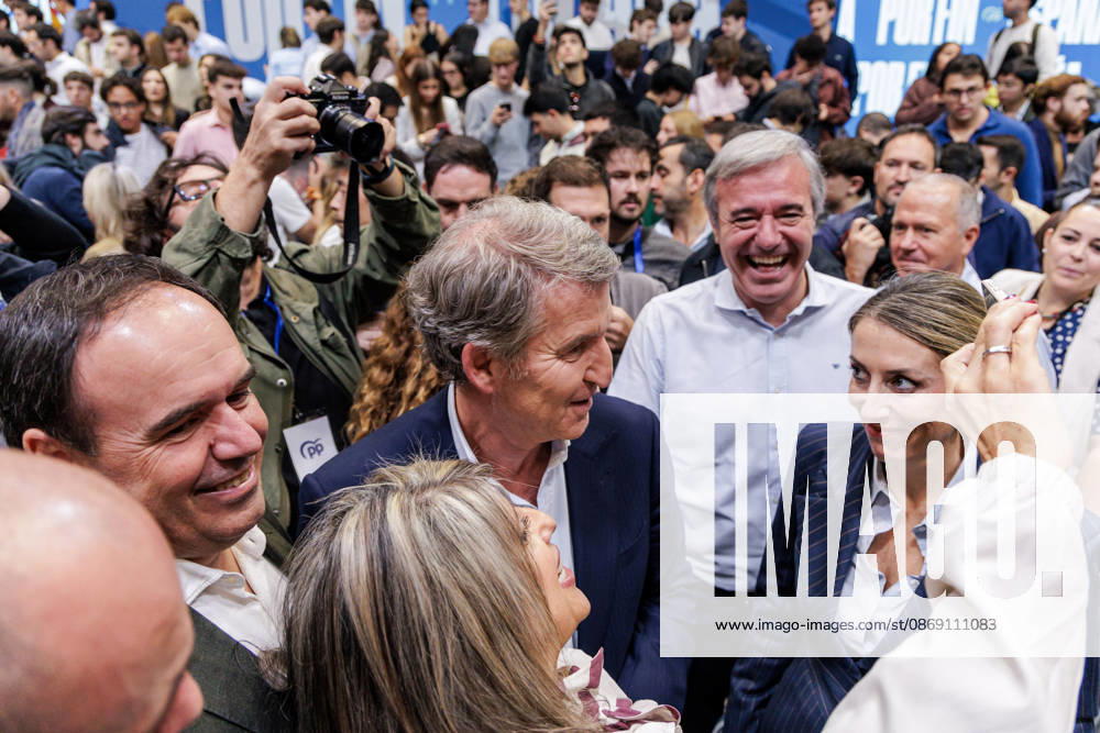 The PP Holds a Pre-Campaign Event at IFEMA Alberto Núnez Feijóo, president of the Popular Party (PP), during a pre-campaign event for the Popular Party (PP) at IFEMA on October 10, 2026, in Madrid, Spain. The PP held its first pre-campaign event today for the general elections on November 29 (29N). Feijóo attended this event alongside the president of the Community of Madrid and the mayor of the capital. October 10, 2026. Carlos Lujá, Madrid, Madrid, Spain