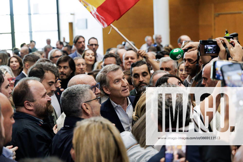 The PP Holds a Pre-Campaign Event at IFEMA Alberto Núnez Feijóo, president of the Popular Party (PP), during a pre-campaign event for the Popular Party (PP) at IFEMA on October 10, 2026, in Madrid, Spain. The PP held its first pre-campaign event today for the general elections on November 29 (29N). Feijóo attended this event alongside the president of the Community of Madrid and the mayor of the capital. October 10, 2026. Carlos Lujá, Madrid, Madrid, Spain
