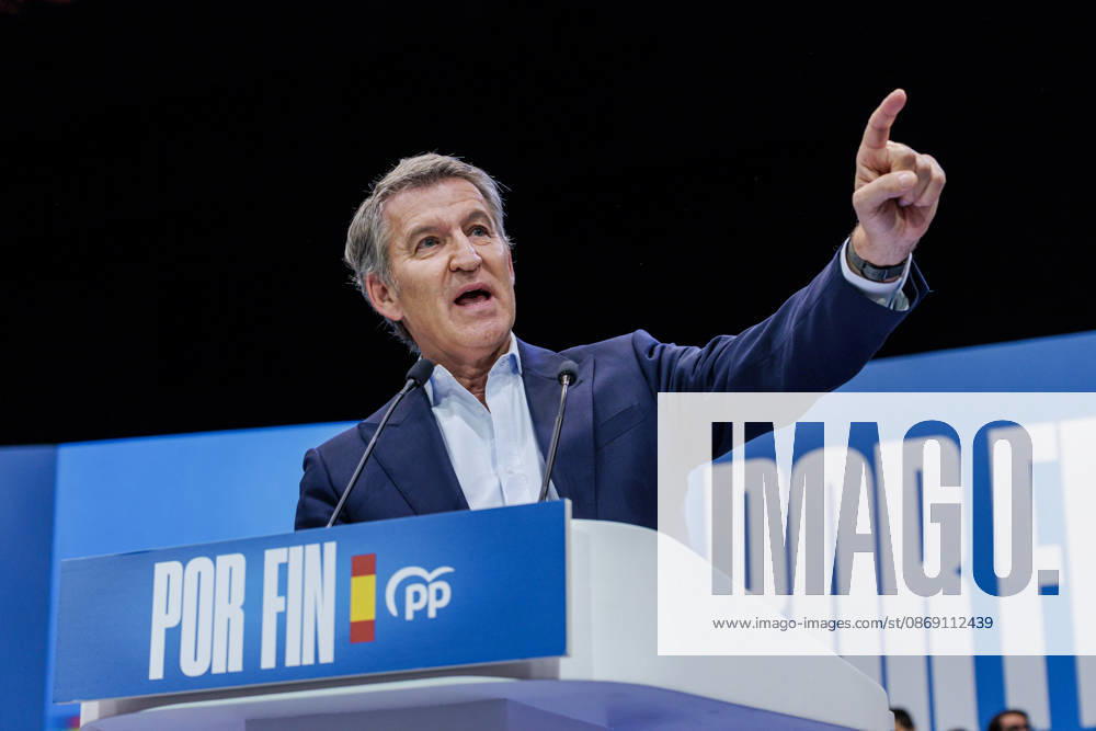 The PP Holds a Pre-Campaign Event at IFEMA Alberto Núnez Feijóo, president of the Popular Party (PP), during a pre-campaign event for the PP at IFEMA on October 10, 2026, in Madrid, Spain. The PP held its first pre-campaign event today for the general elections on November 29 (29N). Feijóo attended this event alongside the president of the Community of Madrid and the mayor of the capital. OCTOBER 10, 2026. Carlos Lujá. Madrid, Madrid, Spain.