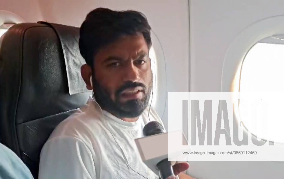CJP Founder Abhijeet Dipke detain by the Police at Delhi Airport New Delhi, Oct 10 (ANI): Cockroach Janta Party (CJP) Founder Abhijeet Dipke detain by the Police after the flight landed at IGI Airport, in New Delhi on Saturday. (ANI Video Grab) Delhi New Delhi India
