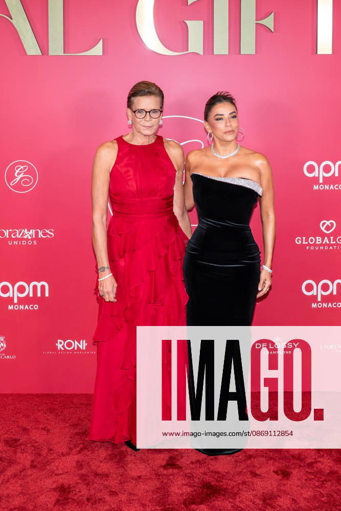 Photocall at the 2nd Global Gift Gala in Monaco: Princess Stéphanie of Monaco and Eva Longoria attend the 2nd Monaco Global Gift Gala photocall at the Hotel de Paris on October 9, 2026, in Monaco, Monaco Photo by Laurent Coust Starface 460363 2026 10 09 Monaco Monaco