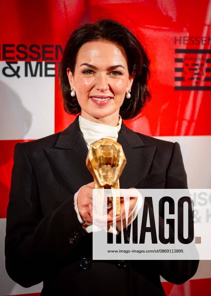 Frankfurt am Main, 2026 Hessian Film and Cinema Award Hessischer Rundfunk presents the Hessischer Rundfunk Acting Award. It goes to the new investigative duo from HR’s *Tatort* series: Melika Foroutan (pictured) and Edin Hasanovic. ES