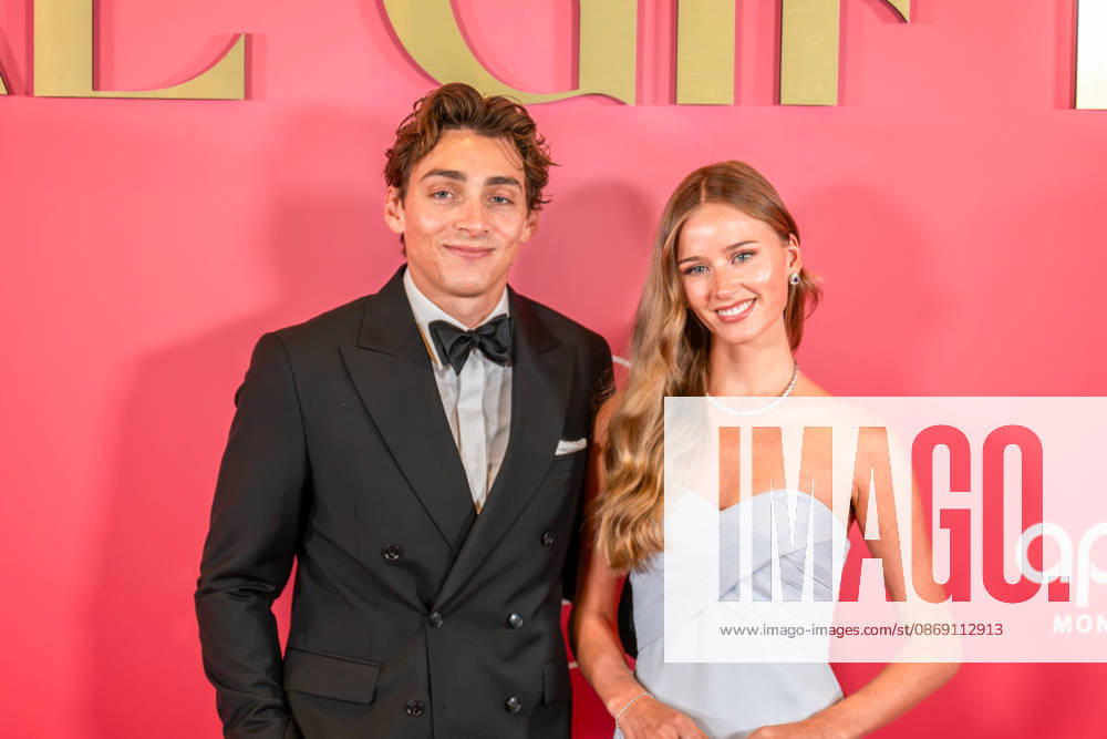 Photocall from the 2nd Global Gift Gala in Monaco: Armand Duplantis and his wife, Désiré Inglander, attend the 2nd Monaco Global Gift Gala photocall at the Hotel de Paris on October 9, 2026, in Monaco, Monaco Photo by Laurent Coust Starface 460363 2026 10 09 Monaco Monaco