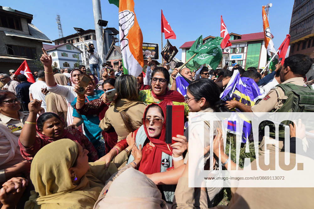 Protest erupts in Srinagar Srinagar, Oct 10 (ANI): Police personnel stop INDIA bloc alliance party s workers and supporters during a protest against Chief Election Commissioner Gyanesh Kumar, in Srinagar on Saturday. Srinagar Jammu and Kashmir India