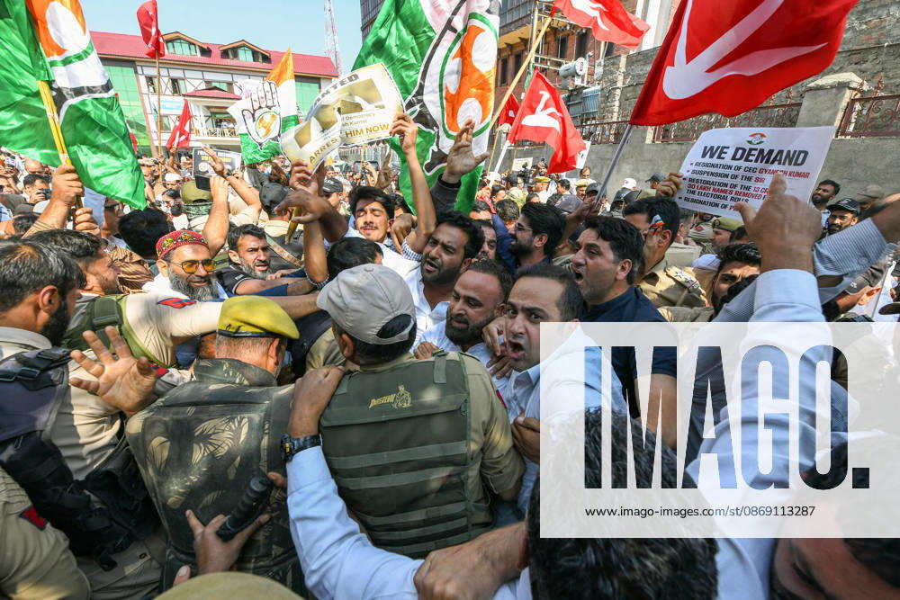 Protest erupts in Srinagar Srinagar, Oct 10 (ANI): Police personnel stop INDIA bloc alliance party s workers and supporters during a protest against Chief Election Commissioner Gyanesh Kumar, in Srinagar on Saturday. Srinagar Jammu and Kashmir India